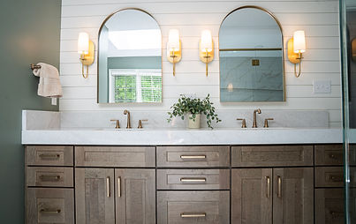 colony woods bathroom