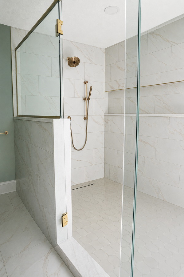 Colony Woods Bathroom - BK Interior Design project photograph